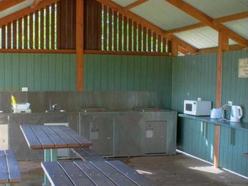 Lakes And Craters Holiday Park แคมเพอร์ดาวน์ ภายนอก รูปภาพ